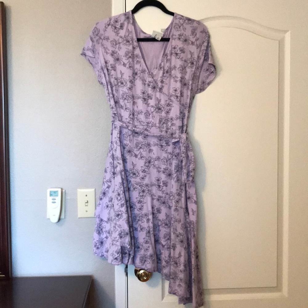 NEW LISTING - Ava & Viv Dress - Size X